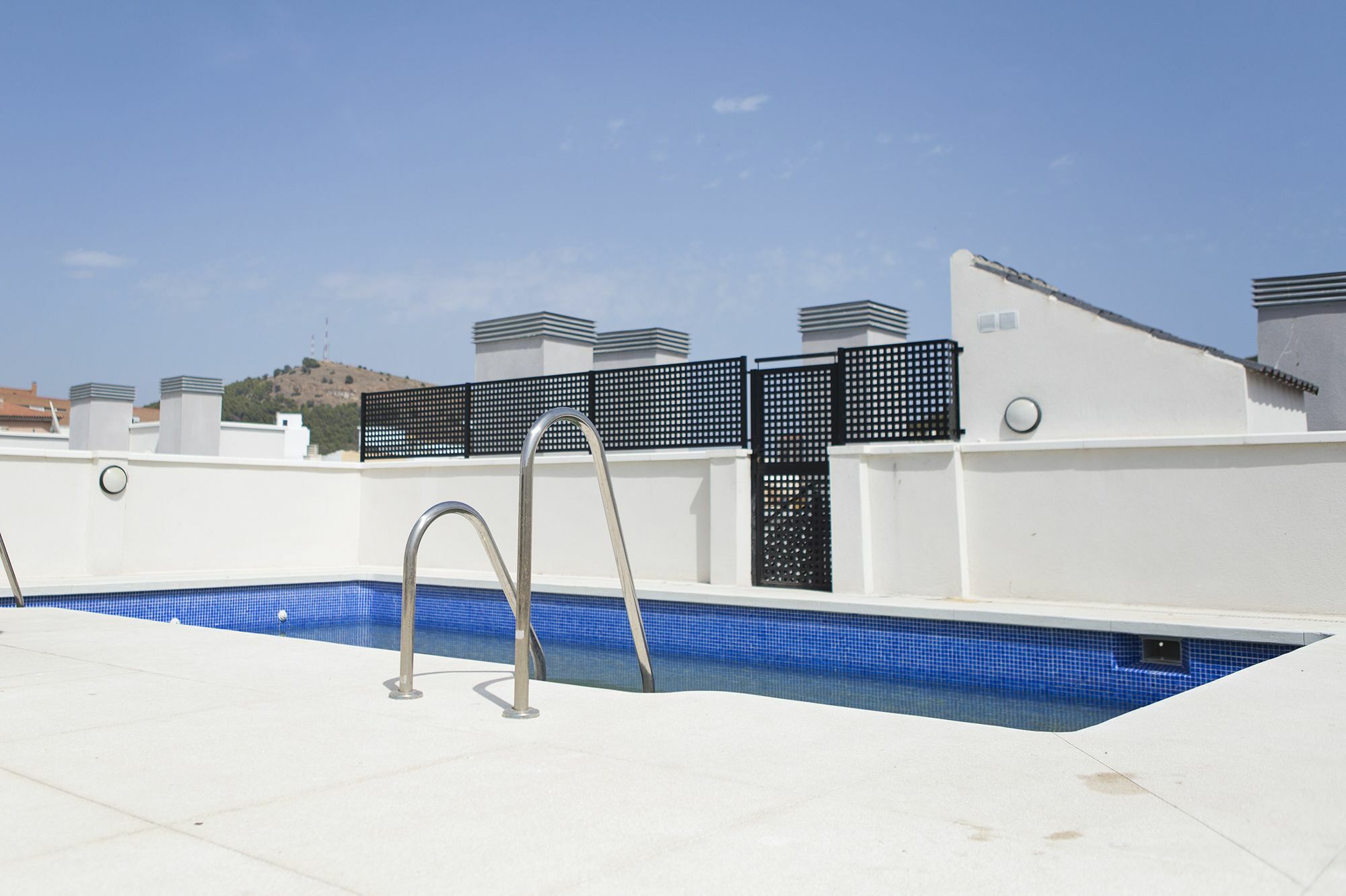 Suncity Refino Oriental con piscina Málaga Exterior foto